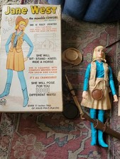LOUIS MARX JANE WEST COWGIRL W/ MANY ACCESSORIES  BOX, GREAT CONDITION, 1960s