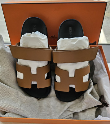 Hermes Women's Chypre Sandals 35.5 Calfskin Naturel