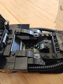 LEGO Batman 7781 Two-Face's Escape with Minifigures 99% Complete