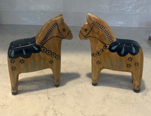 Set Of 2 Vintage DALA Hand- Carved Wooden Horses Hand- Painted From Sweden