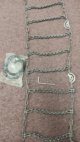 TIRE CHAINS FOR SNOW, FOR FULL SIZE TRUCKS