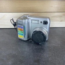 Nikon COOLPIX  4300 Digital Camera No Battery or Charger  Tested Works