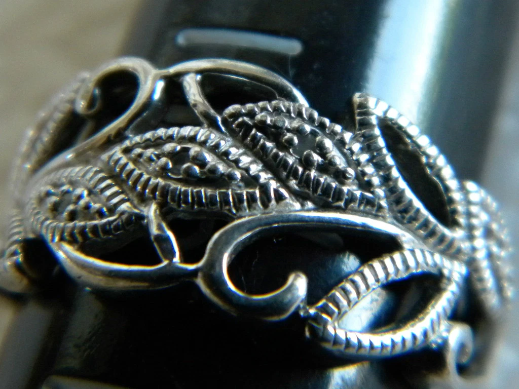 Nice Design Sterling Silver 925 Ring Size 6 Marked RJ 6