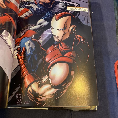 The New Avengers Omnibus Vol 1. Brian Michael Bendis Rare OOP Marvel 1ST PRINT - Picture 7 of 11