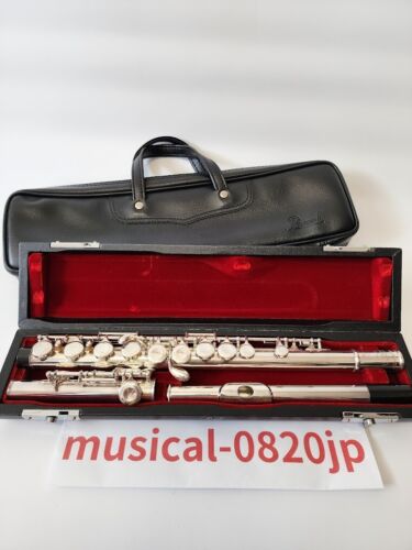 PEARL PF 501 Flute Model silver Musical instrumen - Picture 1 of 7