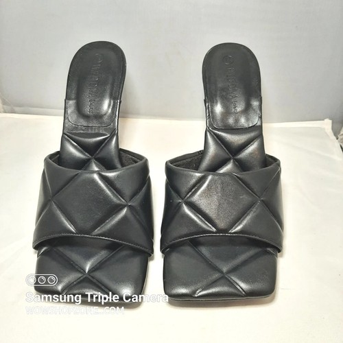 Wild Diva Lounge Damen-Sandale Größe 7,5 hoher Absatz Plüschtier Quilt-Stil schwarz - Bild 4 von 10
