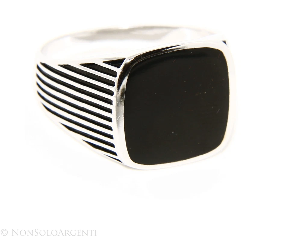 ANELLO UOMO ARGENTO 925 MASSICCIO SCUDO QUADRATO CHEVALIER MASSONICO NERO RIGATO - Immagine 4 di 4