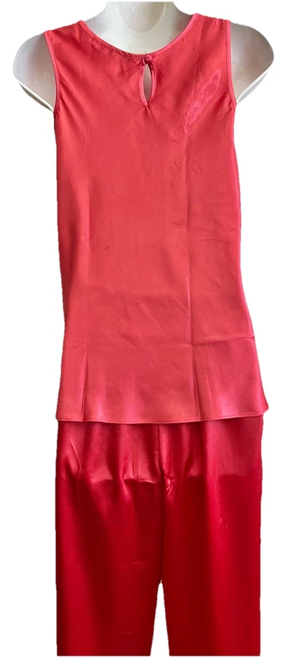 Conjunto de pijama de la dinastía California bordado mediano ropa para dormir ropa para mujer Foto 4 de 4