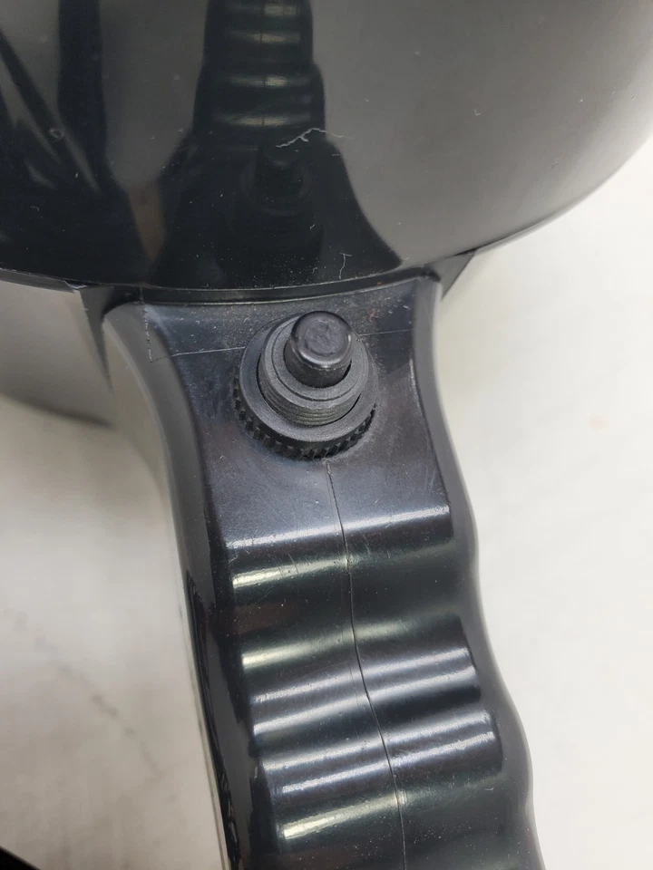 Vtg 1988? Optronics Night Blaster 3000 12v 300,000 Candle Power Spot Light Works - Image 2 of 4