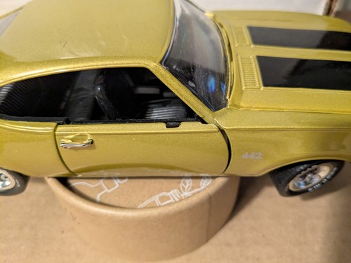 1969 OLDSMOBILE 442 W30 ATL DIECAST CAR 1/24 SCALE SEE DESCRIPTION NICE CAR - Picture 6 of 6