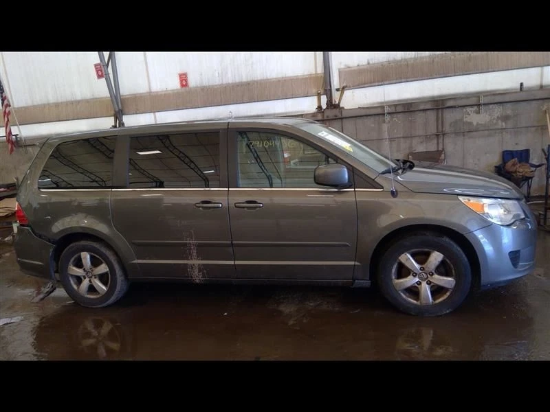 Purificador de aire 3,8 L compatible con 09-11 ROUTAN 4146461 Foto 3 de 4