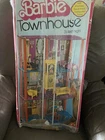 New Listing1974 Vintage Mattel Barbie Town house Barbie House No Furniture