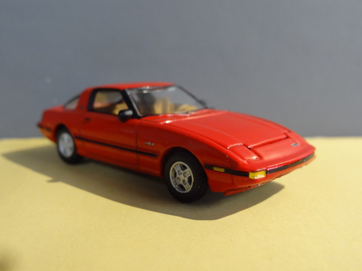 1ST GEN 1978-85 MAZDA SAVANNA RX-7 SPORTS COUPE 1/64 DIECAST
