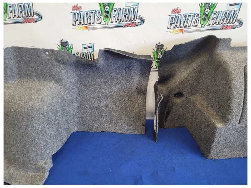 Protector lateral revestimiento maletero trasero BMW M3 E46 M/T 2001-2006 2445 Foto 3 de 4