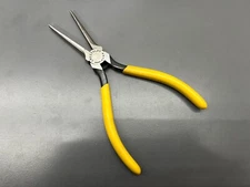 (X) VINTAGE CRESCENT TOOLS JAMESTOWN 777-6 6" PRECISION NEEDLE NOSE PLIERS - USA