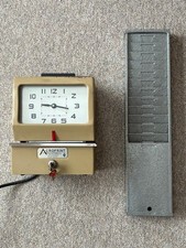 Acroprint Time Clock Recorder 125RR4  with key and Time Card Holder