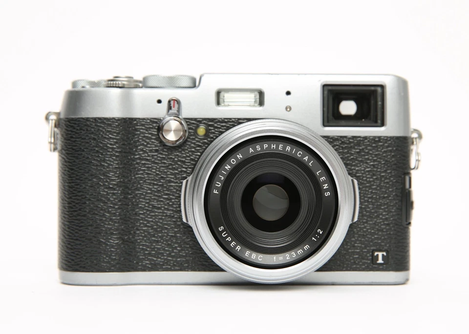 FUJIFILM X100T APS-C Compact Digital Camera (Silver) 16.3MP, 24000 Shutter Count - Image 3 of 4