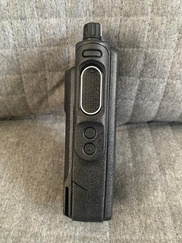 Motorola DP4601e VHF Digital Two-Way Radio | BRAND NEW | AUTHENTIC MOTOROLA - Afbeelding 5 van 7