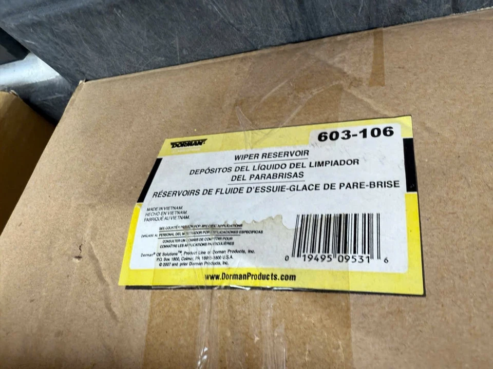 Dorman 603-106 Washer Fluid Reservoir for 2000-06 Chevrolet Suburban 1500, 2500 - Image 3 of 3