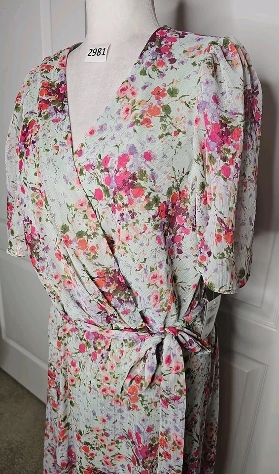 Nuevo con etiquetas $89 Danny & Nicole Mujeres Maxi Vestido Manga Acampanada Floral Chifón Envolvente Talla 18 Foto 3 de 4