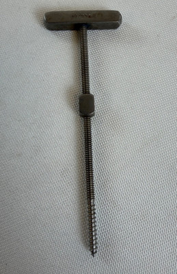W. Lorenz Carroll Girard Screw T-Bar Orthopedics Maxillofacial