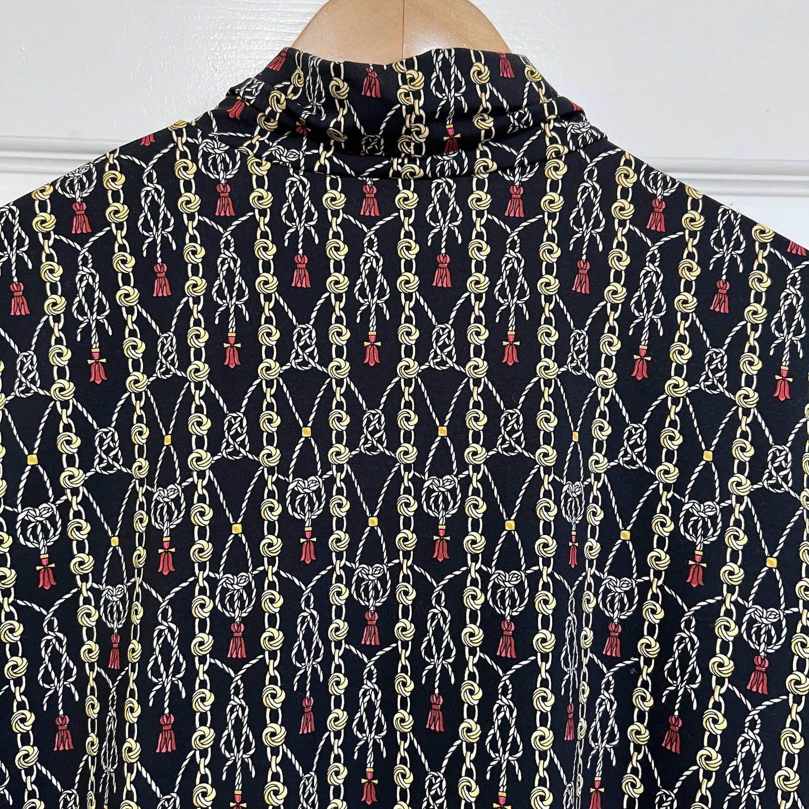 J. McLaughlin Catalyst Chain Pattern Turtleneck L… - image 9