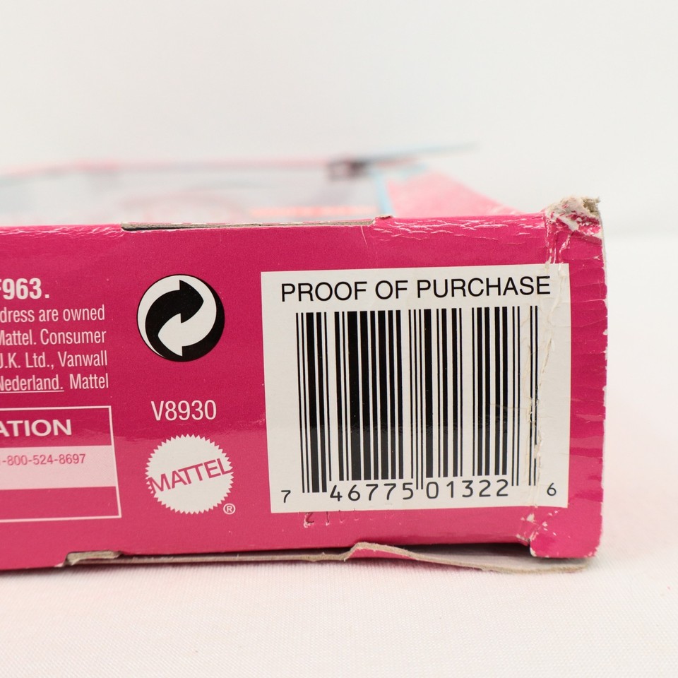 Poupée Barbie Happy Holidays 2010 – Mattel, Exclusive Target – NRFB