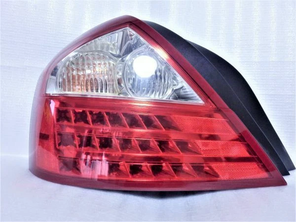 Juego de luces traseras luces traseras JDM 2009 Nissan Cima F50 Infiniti Q45 OEM Foto 2 de 3