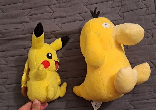 Pokemon WeChat Psyduck 8” plush toy China Exclusive + Tomy Pikachu Plush - Picture 3 of 20