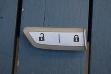 OEM 2010 2011 2012 2013 2014 2015 CHEVROLET EQUINOX RADIO PANEL DOOR LOCK BUTTON