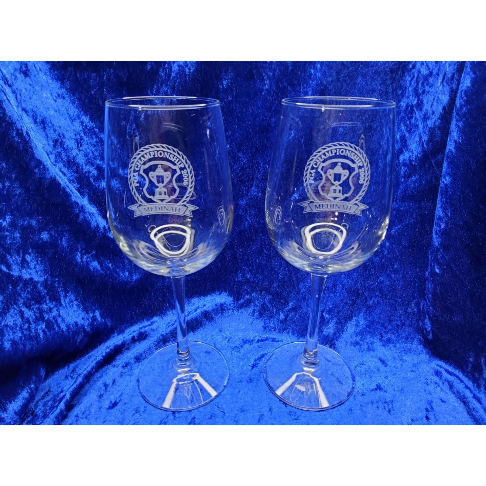 set of 2 collectors 2006 pga championship medinay etched crystal wine