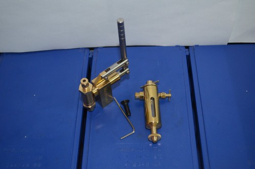 Live Steam Engine model Water Pump Microcosm M8+displacement oiler - Picture 2 of 4