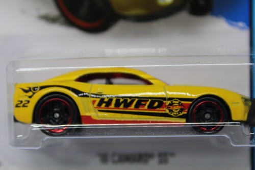 2014 Hot Wheels Yellow HWFD '10 Camaro SS Fire Dept 42/250 - Picture 3 of 7
