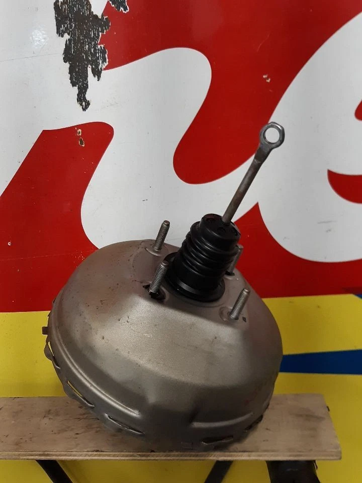 Potenciador de freno estilo clásico compatible con 97-00 TAHOE 84152 Foto 4 de 4