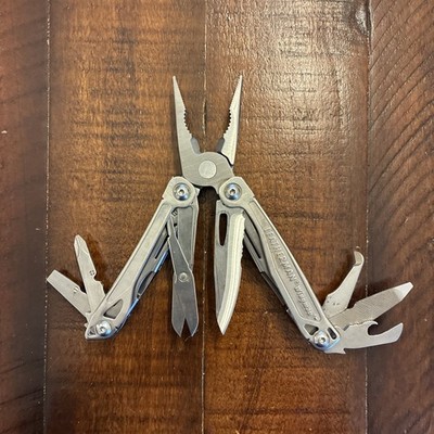 Leatherman Wingman 14 Tools Multi-Tool - Stainless Steel - Excellent