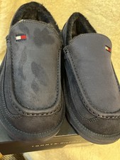 Tommy Hilfiger Men's Size 8 Slippers