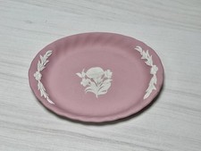 RARE Vintage Wedgwood PINK FLORAL Jasperware Fluted Pin Trinket Dish
