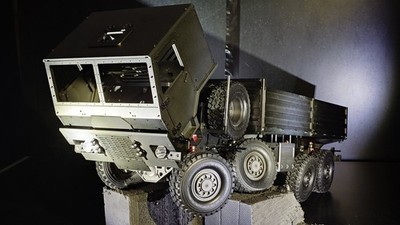 RC Metall  NEU Tatra T 815-7  Crawler 8x8 lizensiertes Modell Scale-Truck 1/10