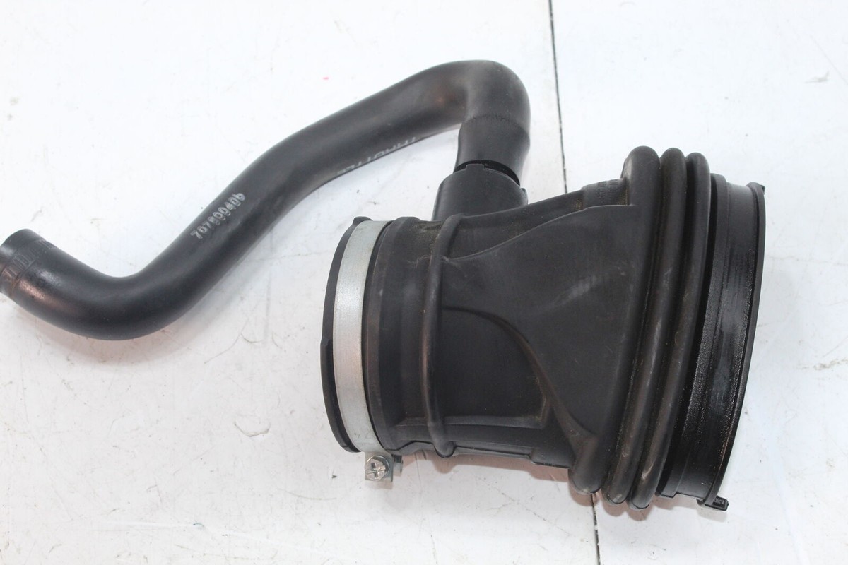 14-.22 Can-am Spyder Rt Se6 Limited Air Intake Inlet Duct