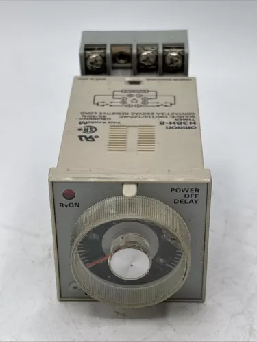 OMRON H3BH-8 Time Range M, TIMER 50/60HZ