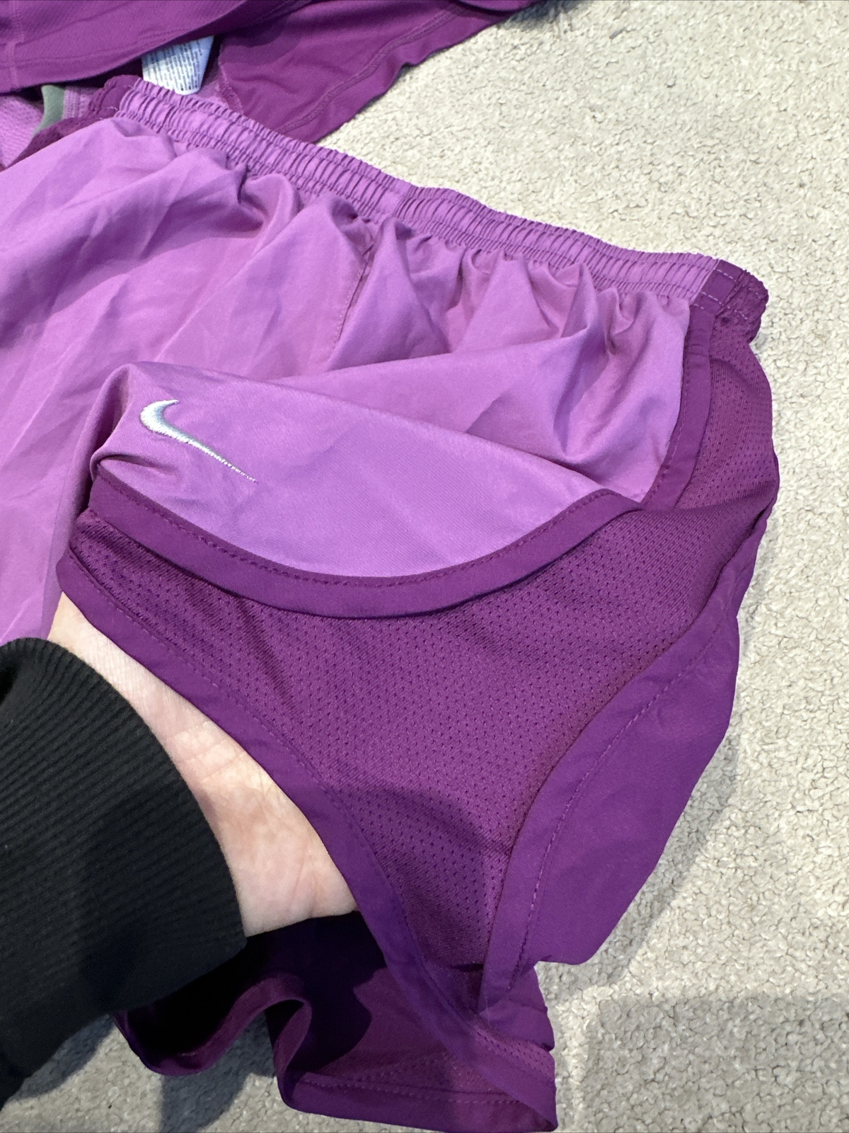 Nike DriFit Women’s Athletic Running Fitness Workout Gym Shorts S, Top