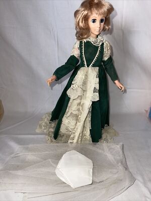 RARE Vintage EEGEE Co. 1963 Collectible Doll Green Velvet Dress