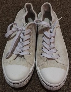 plain white canvas trainers