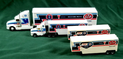 4 pc Lot of Racing Semi Truck Richard Petty STP Racing Team Transporter 1991 VTG