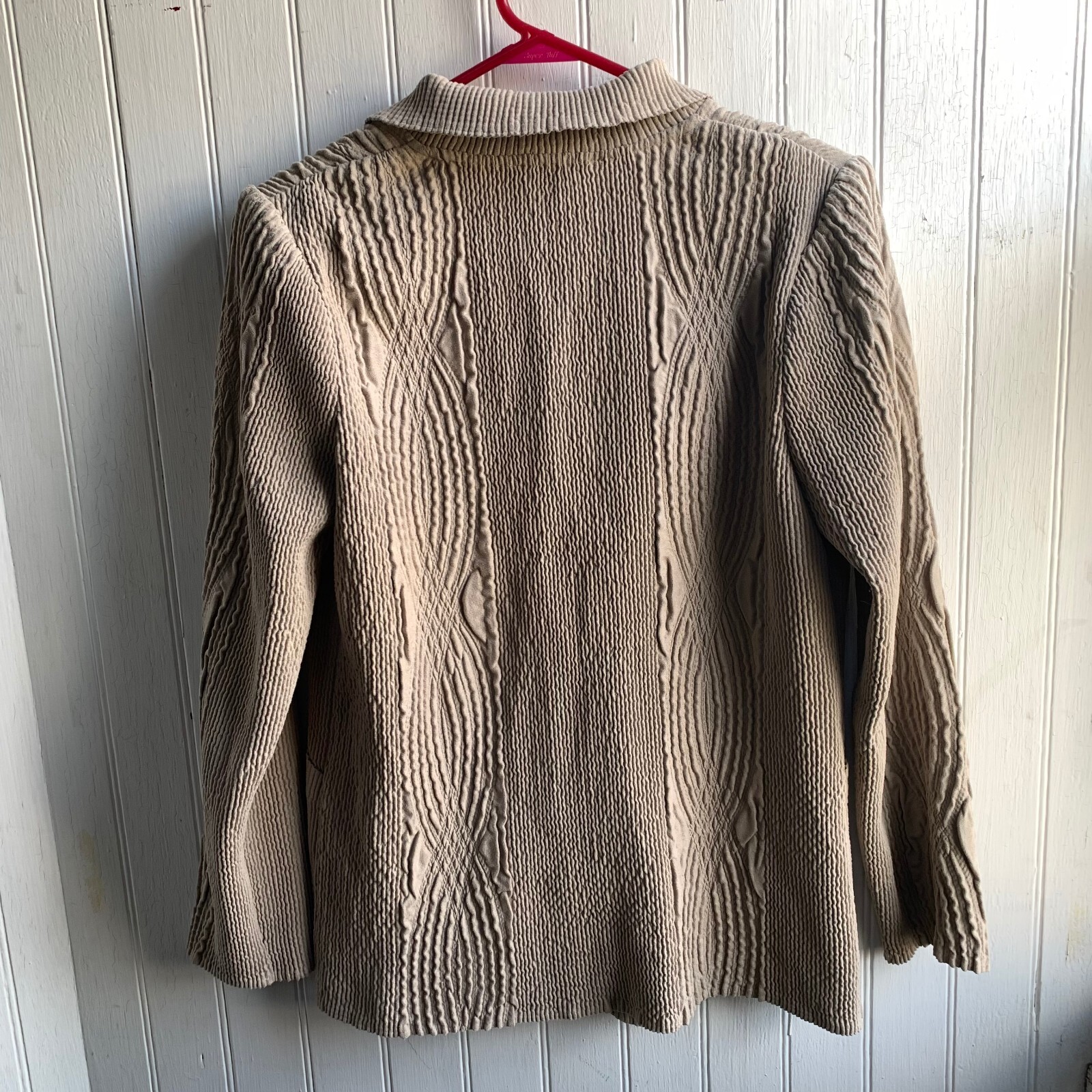 Flair Beige Crinkle Texture Two Button Blazer Poi… - image 12