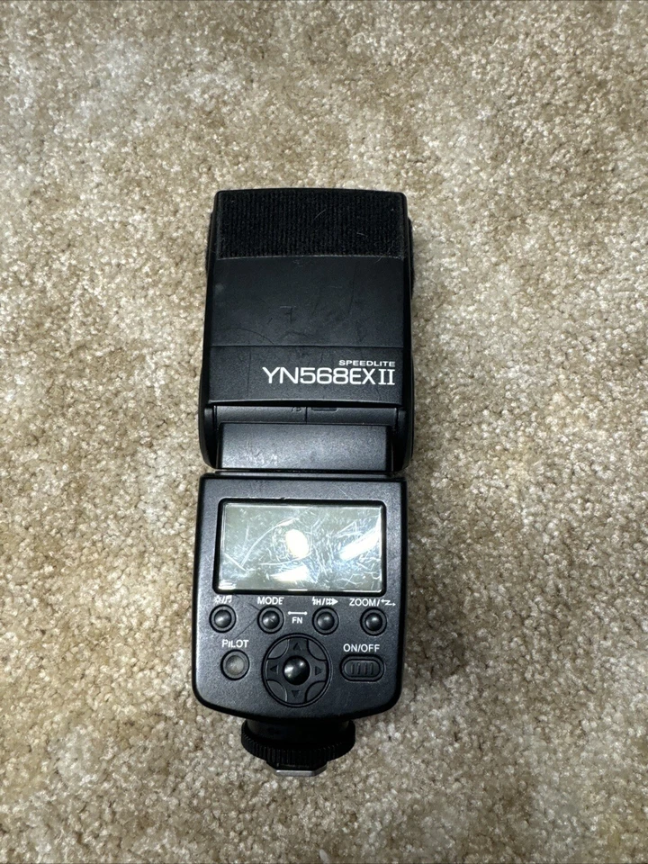 YONGNUO Yn-568 EX II TTL Flash Speedlite With High Speed Sync for Canon UNTESTED - Image 2 of 4