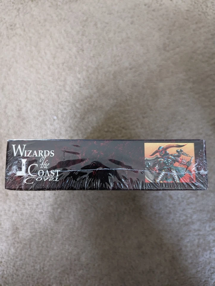 MTG Revised Gift Box Sealed Rare! 2004 Excellent Condition (English) - Image 4 of 4