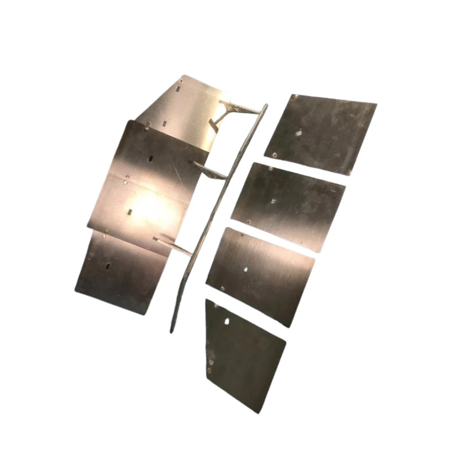 1/16 Stug III (Henglong available) Full Metal Skirt Armor KitAm - Image 3 of 4