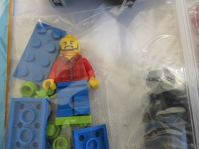 LEGO CREATOR: 3 in 1 Mountain Hut 31025  98% COMPLETE, IMPROVED MINIFIGURE, INST