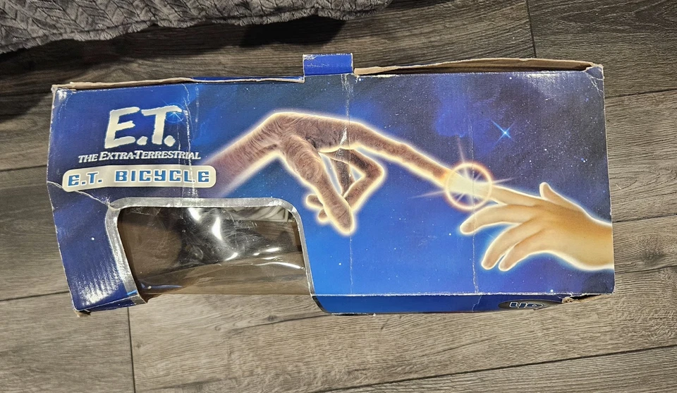 Toys-R-Us Exclusive Инопланетянин Внеземной пульт дистанционного управления RC велосипед новый в коробке новый - Изображение 3 из 4